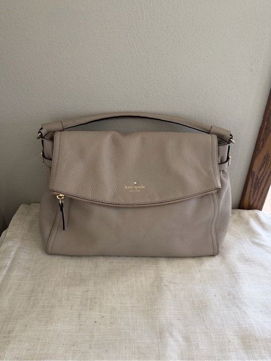 kate spade Handbags - kate spade NY Cobble Hill Minka Taupe Pebbled Leather Shoulder Bag